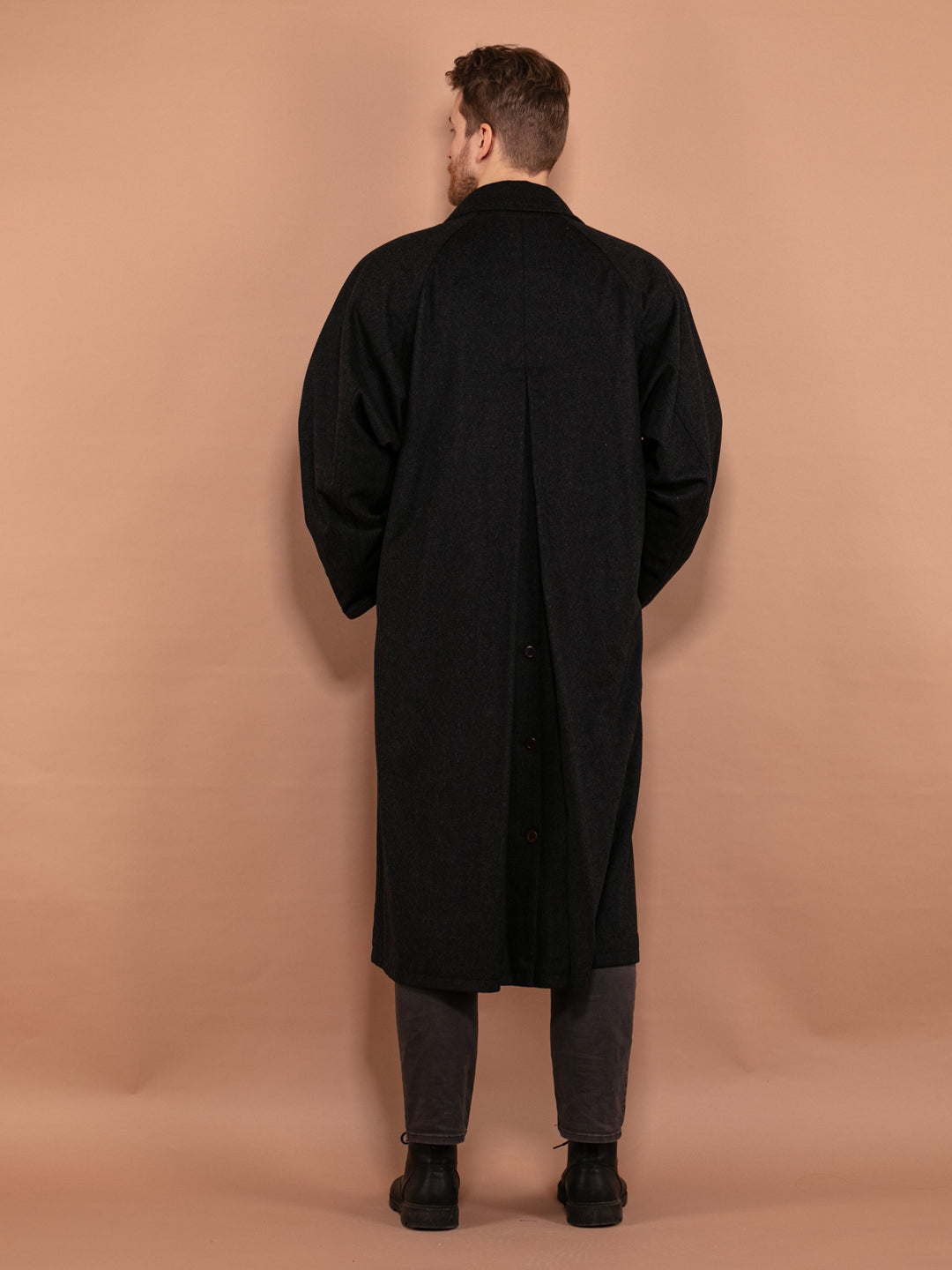 Vintage 80's Men Cashmere and Wool Blend Coat in Dark Gray - NorthernGrip