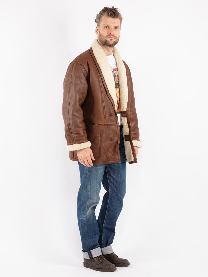Vintage Men Sheepskin Shearling Coat in Brown