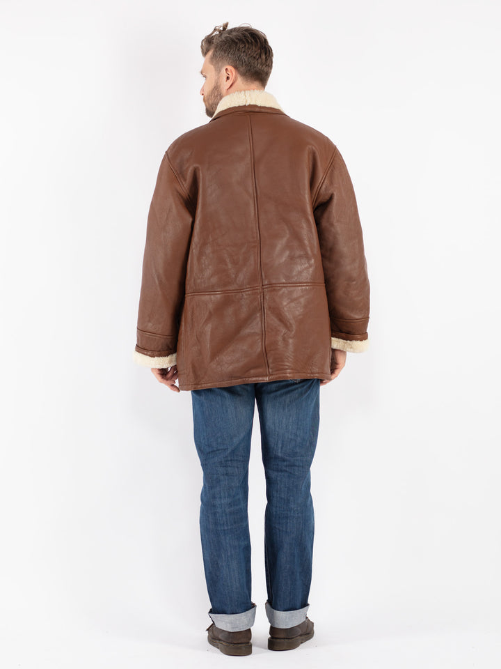 Vintage Men Sheepskin Shearling Coat in Brown