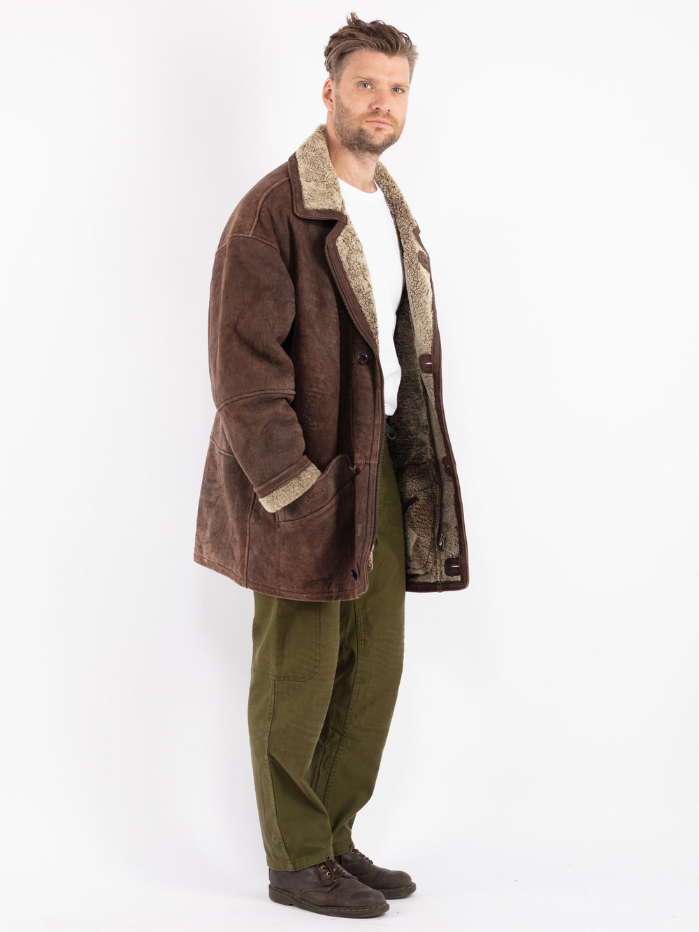Vintage Men Sheepskin Coat in Brown