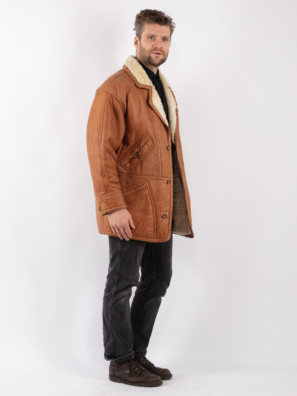 Vintage Men Sheepskin Coat in Brown