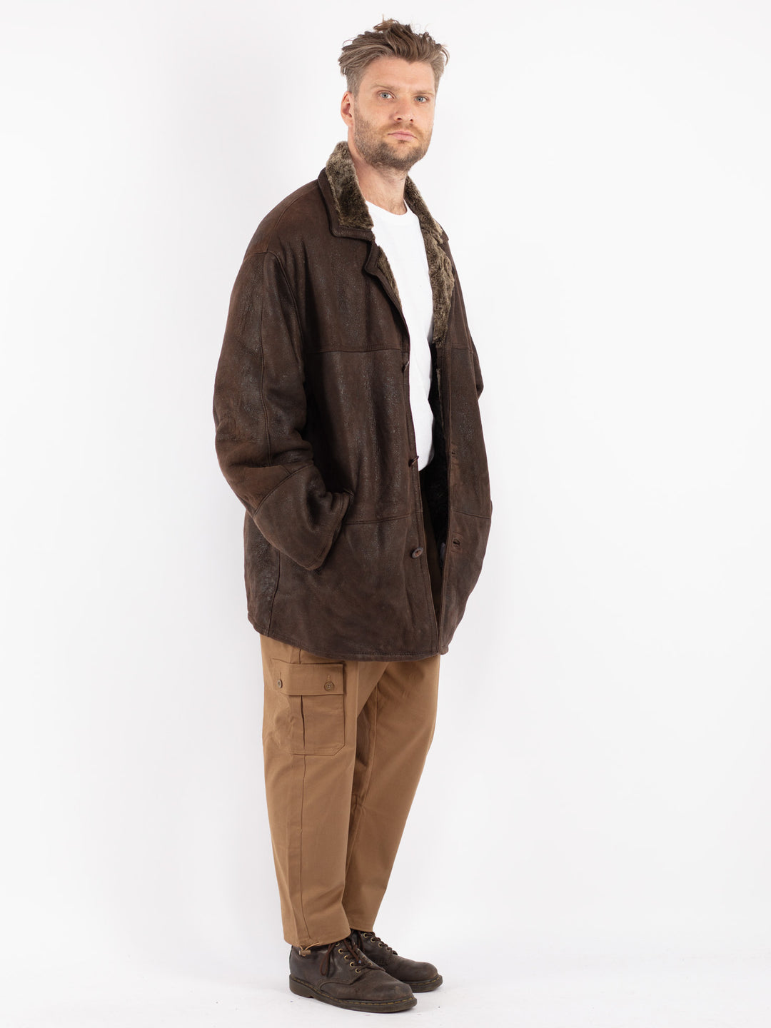 Vintage 80's Men Sheepskin Coat in Brown