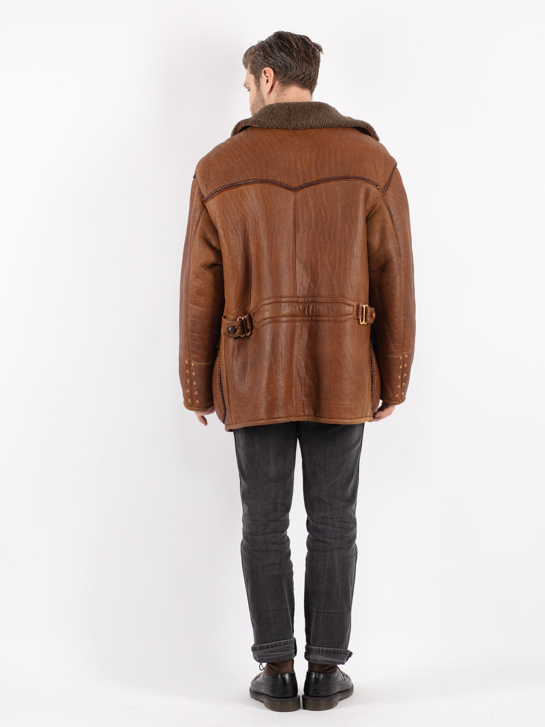 Vintage 80's Men Sheepskin Shearling Coat in Brown