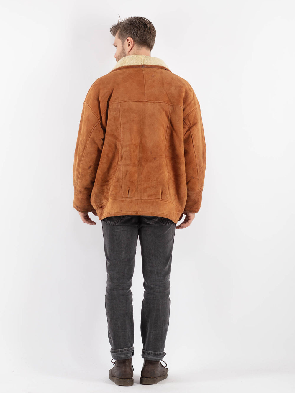 Vintage 80's Men Sheepskin Coat in BrownZ642