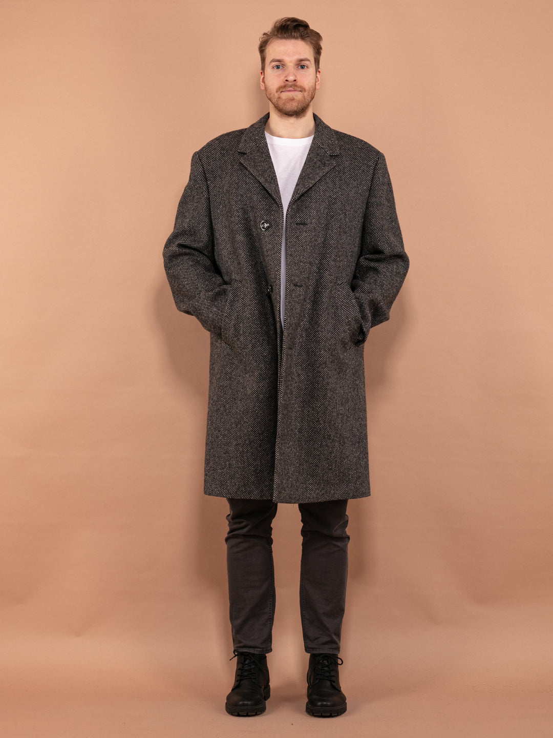 Vintage 80's Men Wool Coat in Grey - NorthernGrip