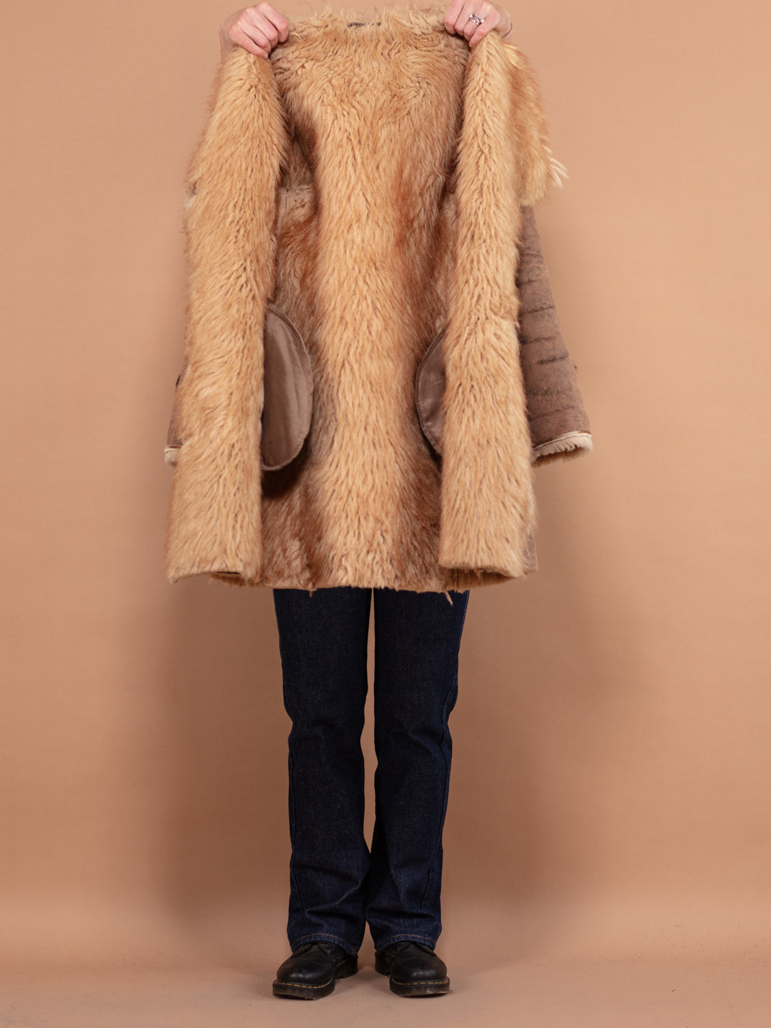 Vintage 80's Women Faux Sheepskin Coat in Brown
