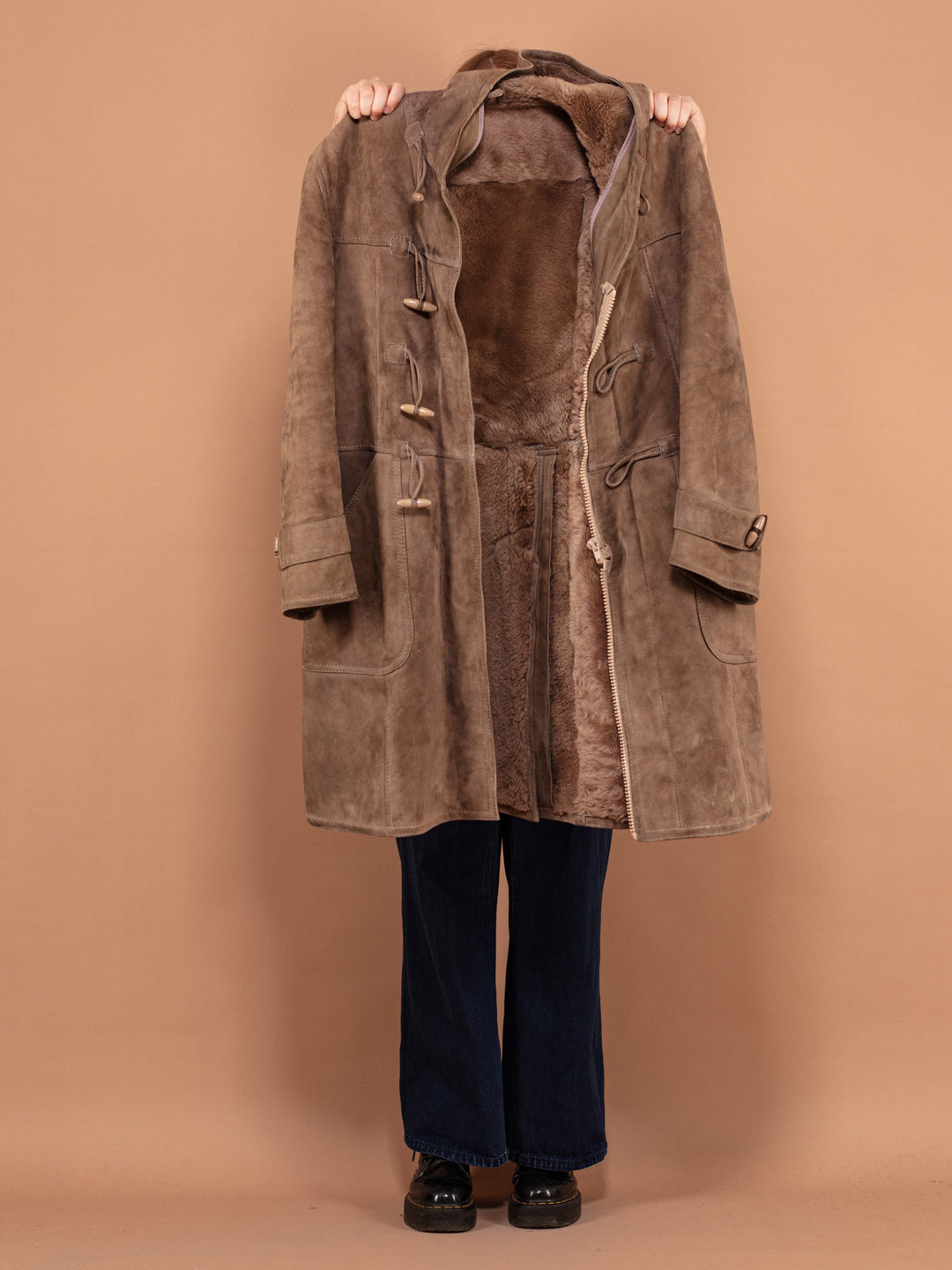 Vintage 70's Women Hooded Sheepskin Coat in Beige - NorthernGrip