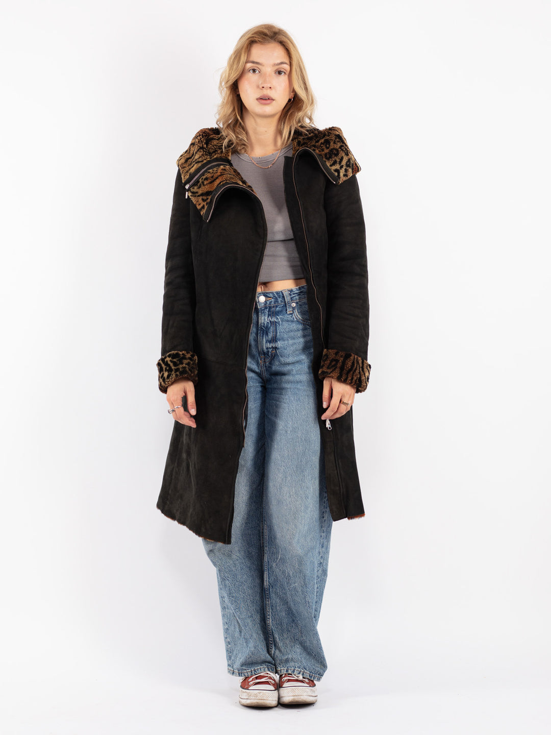 Vintage 80's Women Sheepskin Coat in Black