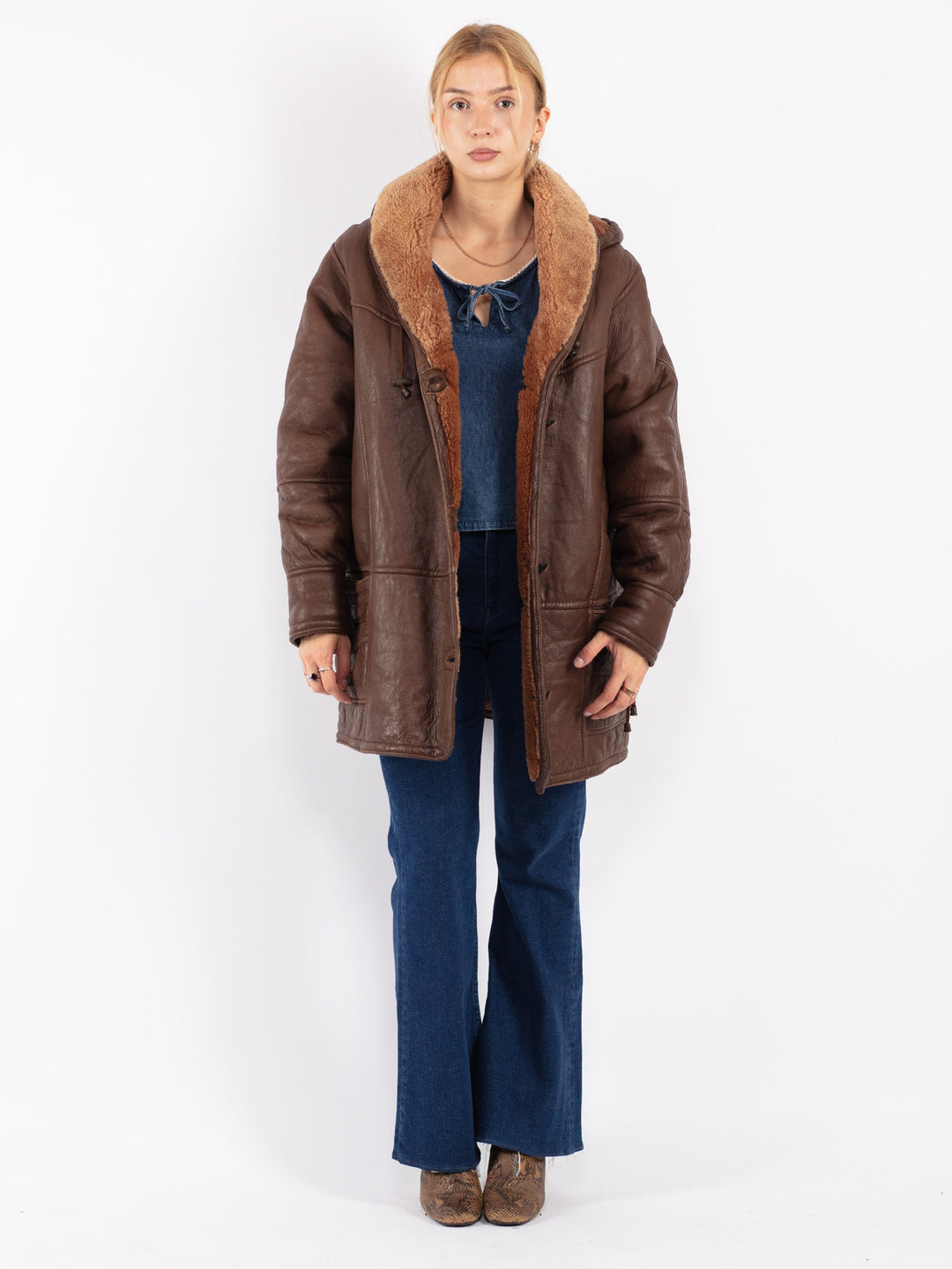 Vintage 80's Women Sheepskin Coat in Brown