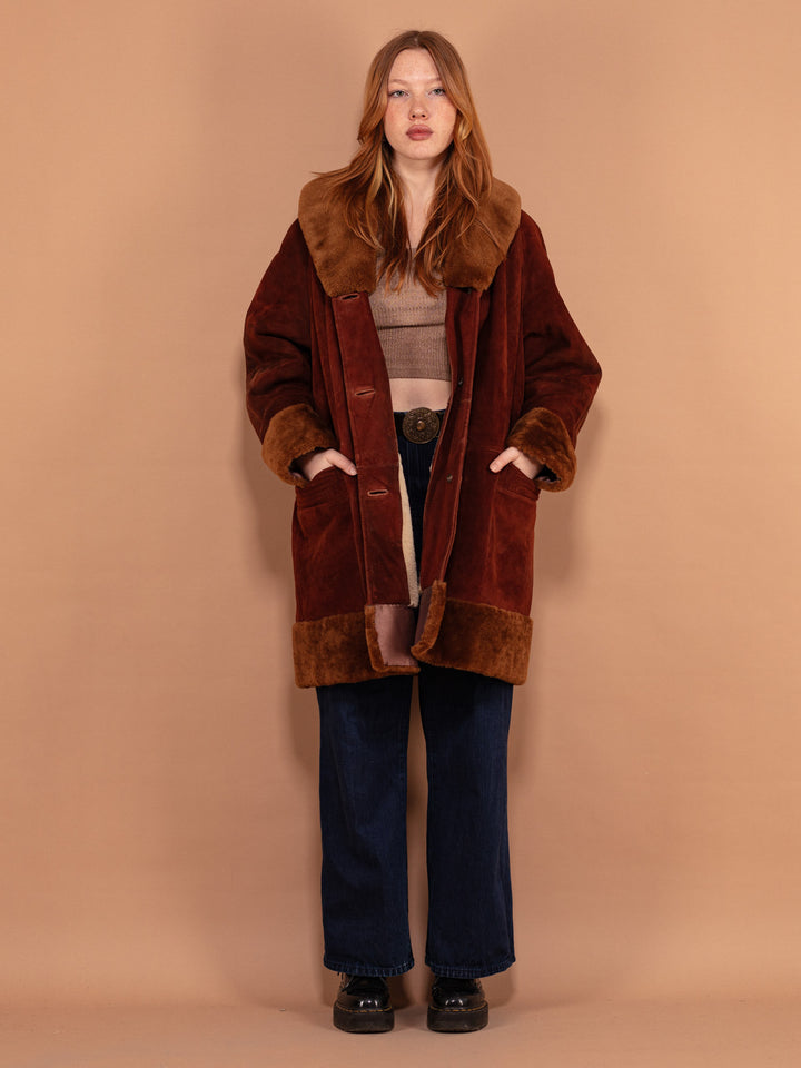 Vintage 80's Women Oversized Sheepskin Coat in Brown - NorthernGrip