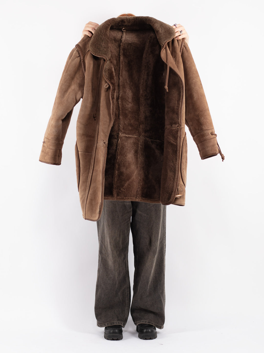 Vintage 90's Women Sheepskin Coat in Brown