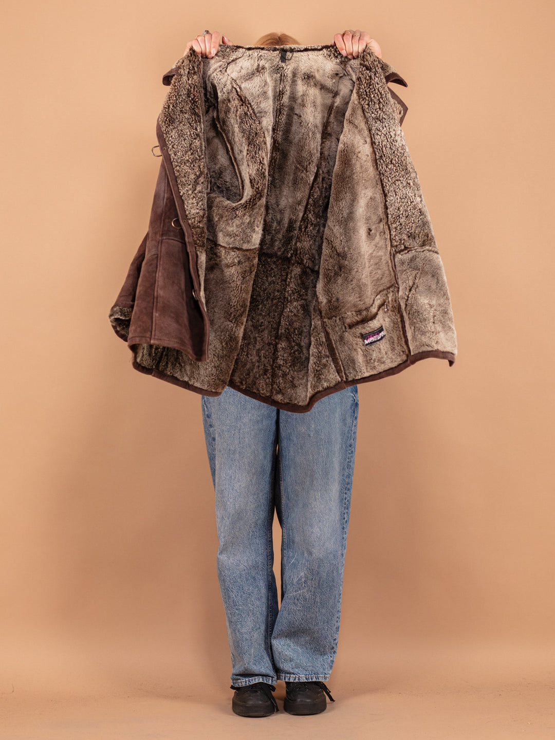 Vintage 80's Women Oversized Sheepskin Coat in Brown
