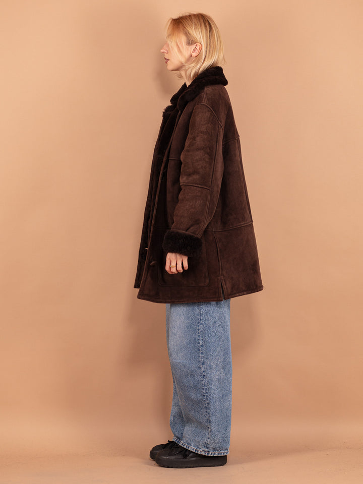 Vintage 80's Women Oversized Sheepskin Coat in Brown