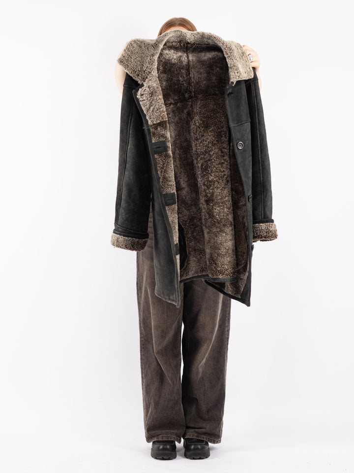 Vintage 80's Women Sheepskin Coat in Black