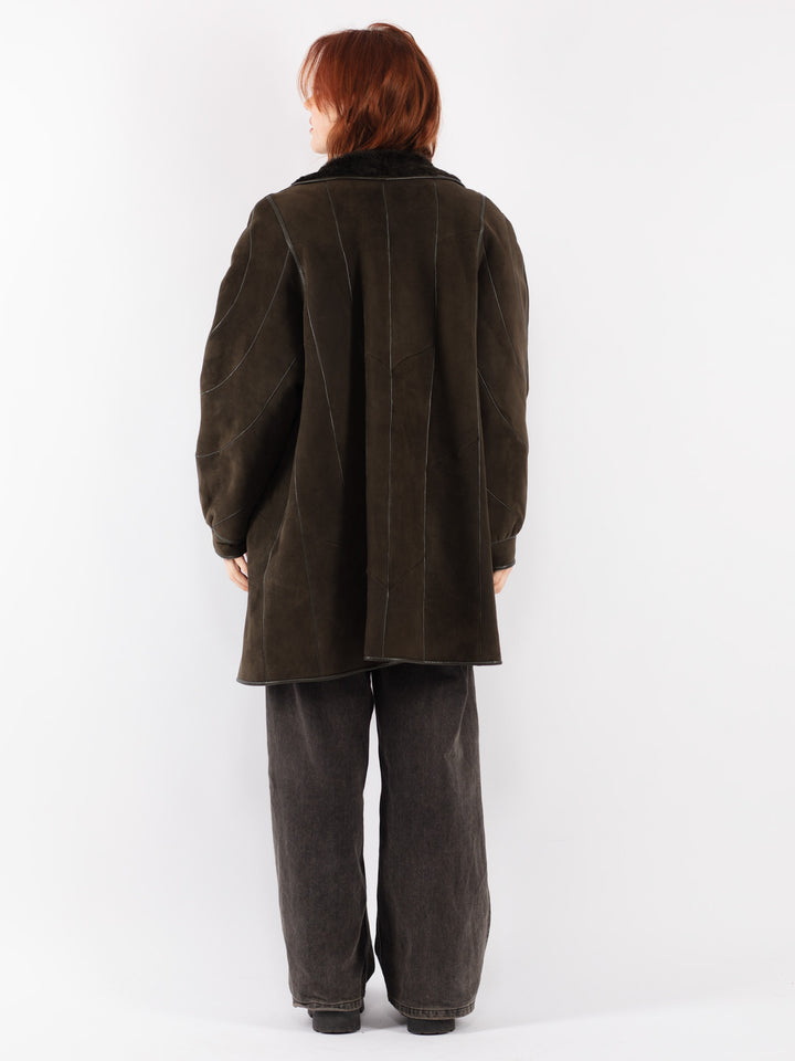 Vintage 80's Women Sheepskin Coat in Green