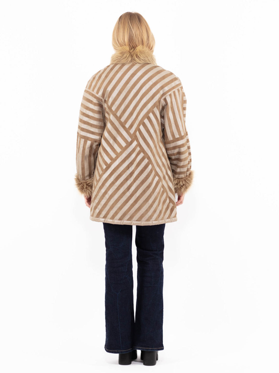 Vintage 80's Women Sheepskin Coat in BrownA1094