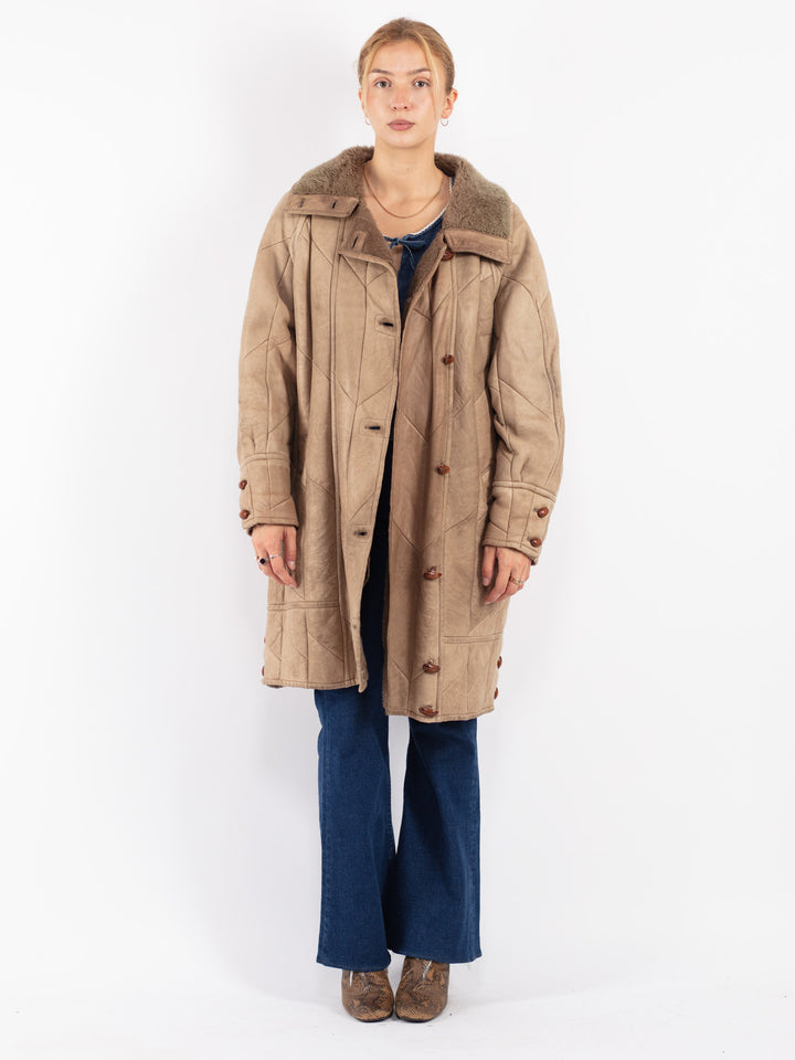 Vintage 80's Women Sheepskin in Beige