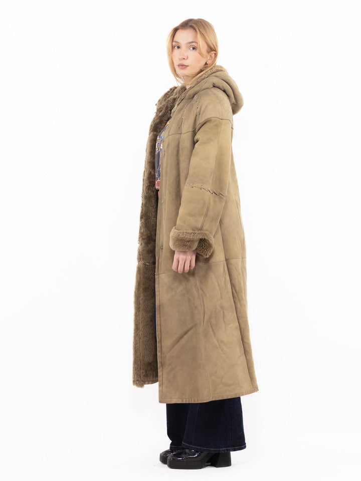 Vintage 80's Women Sheepskin Coat in BeigeA1163