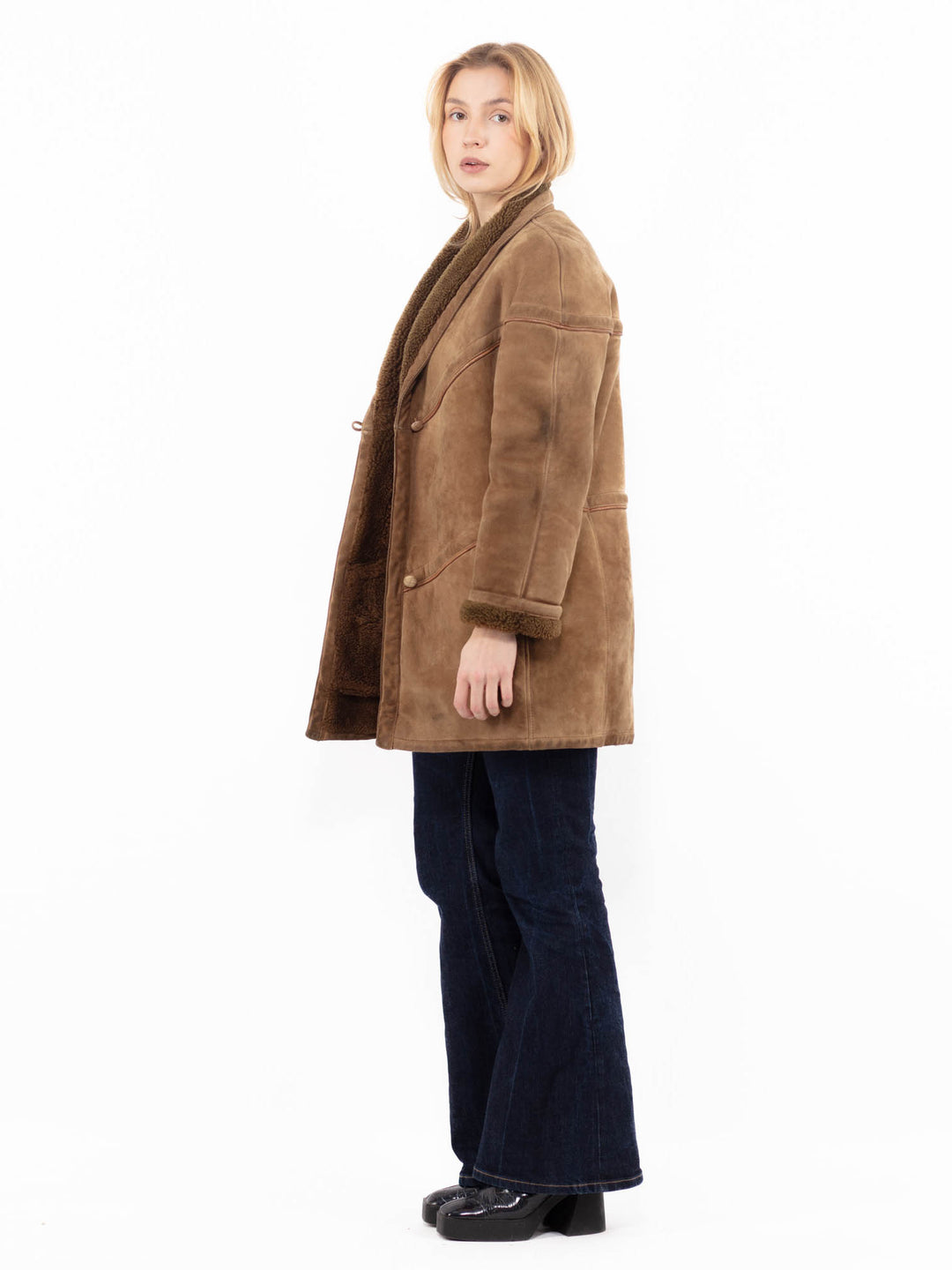 Vintage Women Sheepskin Coat in BrownA1173