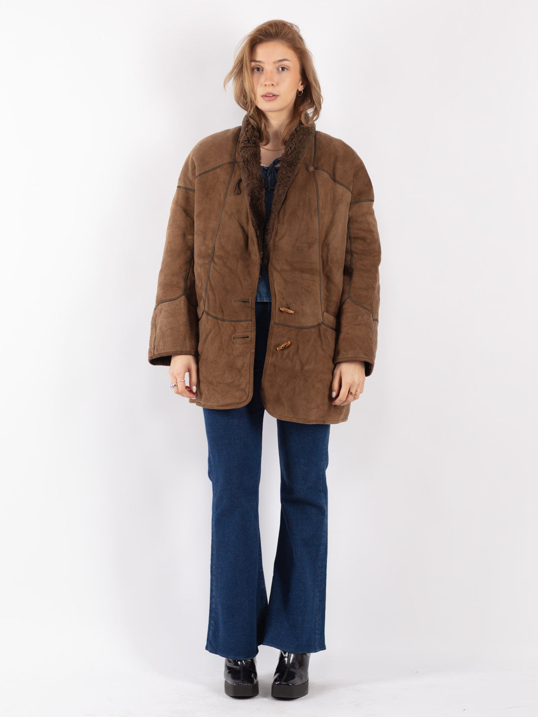 Vintage 80's Women Sheepskin Shearling Coat in Brown