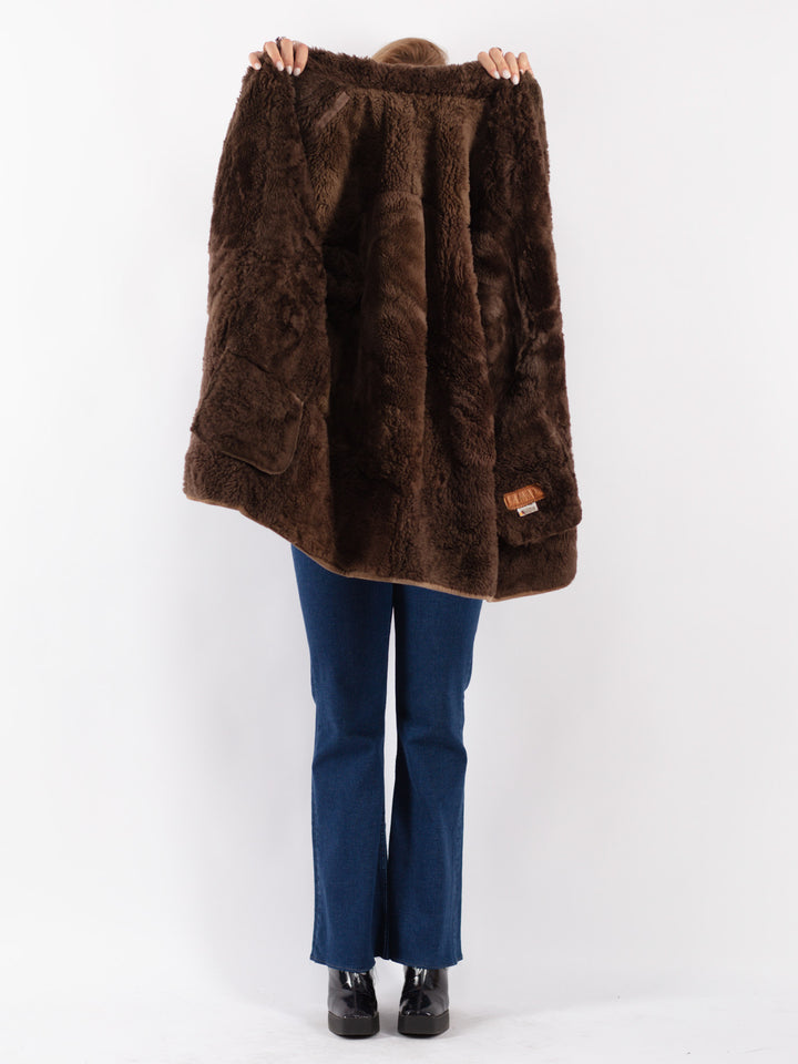 Vintage 80's Women Sheepskin Shearling Coat in Brown