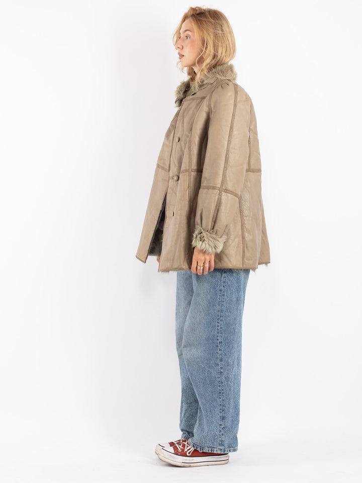 Vintage 80's Women Sheepskin Coat in Beige