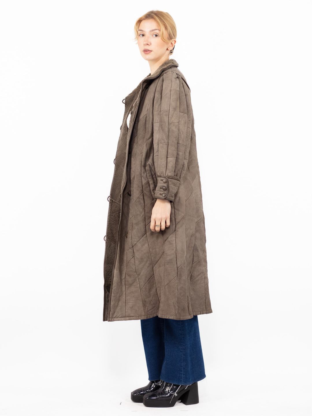 Vintage 80's Women Sheepskin Long Coat in Gray Beige