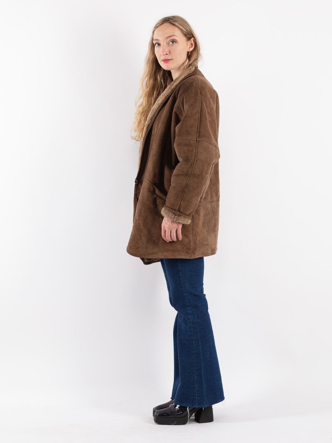 Vintage 80's Women Sheepskin Shearling Coat in Brown