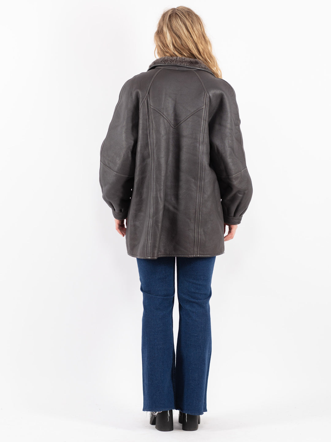 Vintage 80's Women Sheepskin Coat in Gray