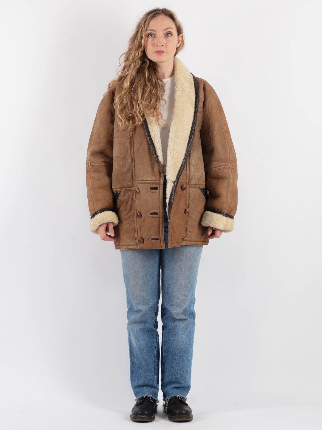 Vintage 80's Women Sheepskin Shearling Coat in Beige - NorthernGrip
