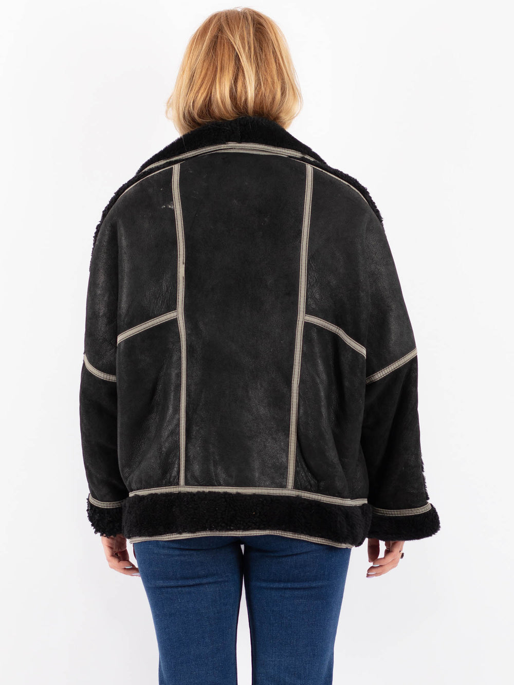 Vintage 80's Women Sheepskin Shearling Jacket in BlackV9565