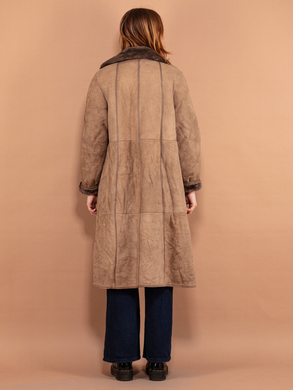 Vintage 80's Women Sheepskin Long Coat in Beige - NorthernGrip