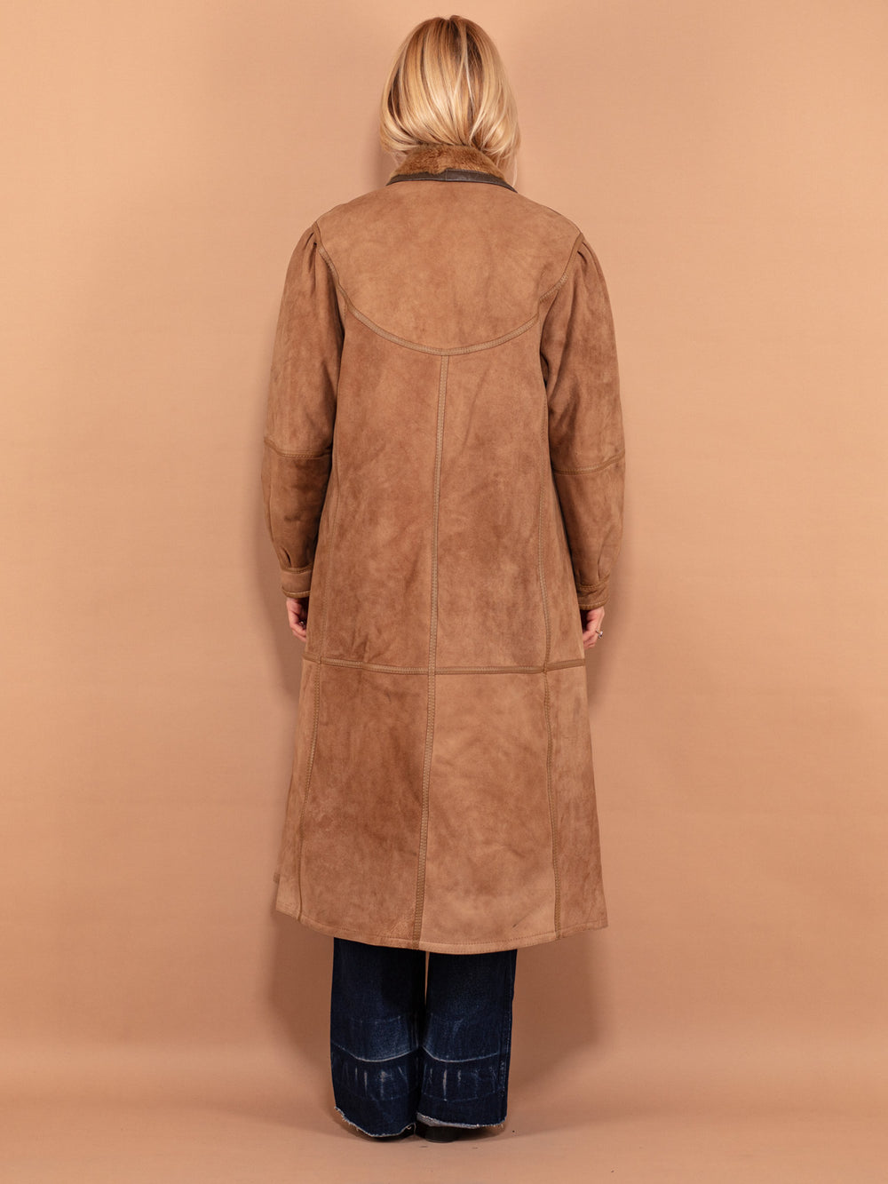 Vintage 80's Women Sheepskin Long Coat in Beige - NorthernGrip