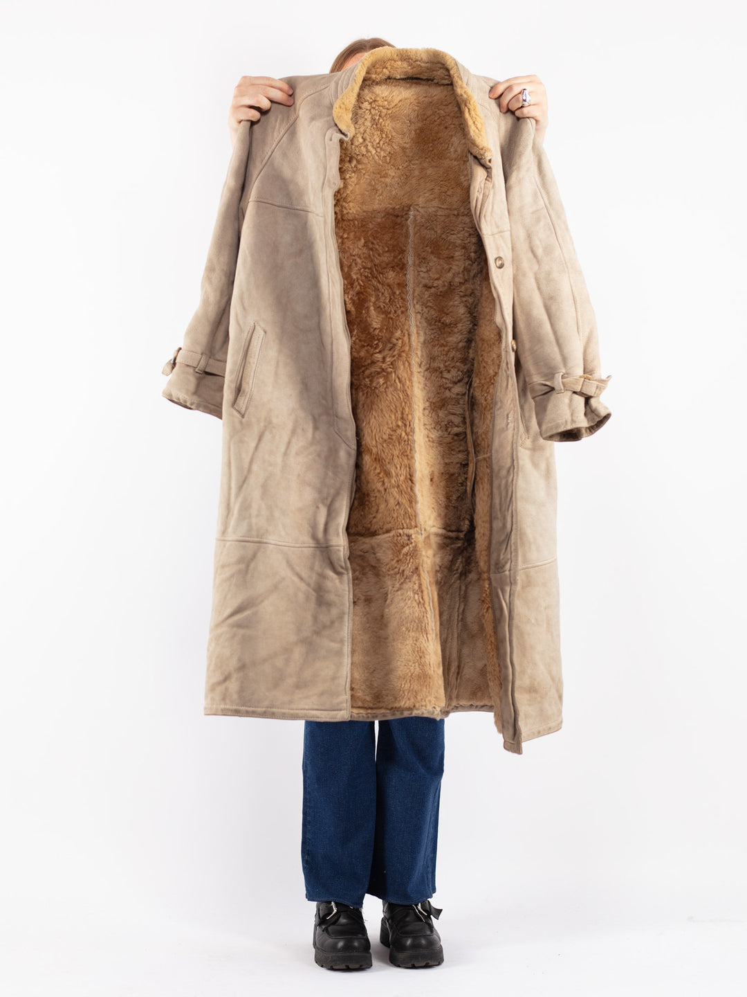 Vintage 80's Women Sheepskin Coat in Beige