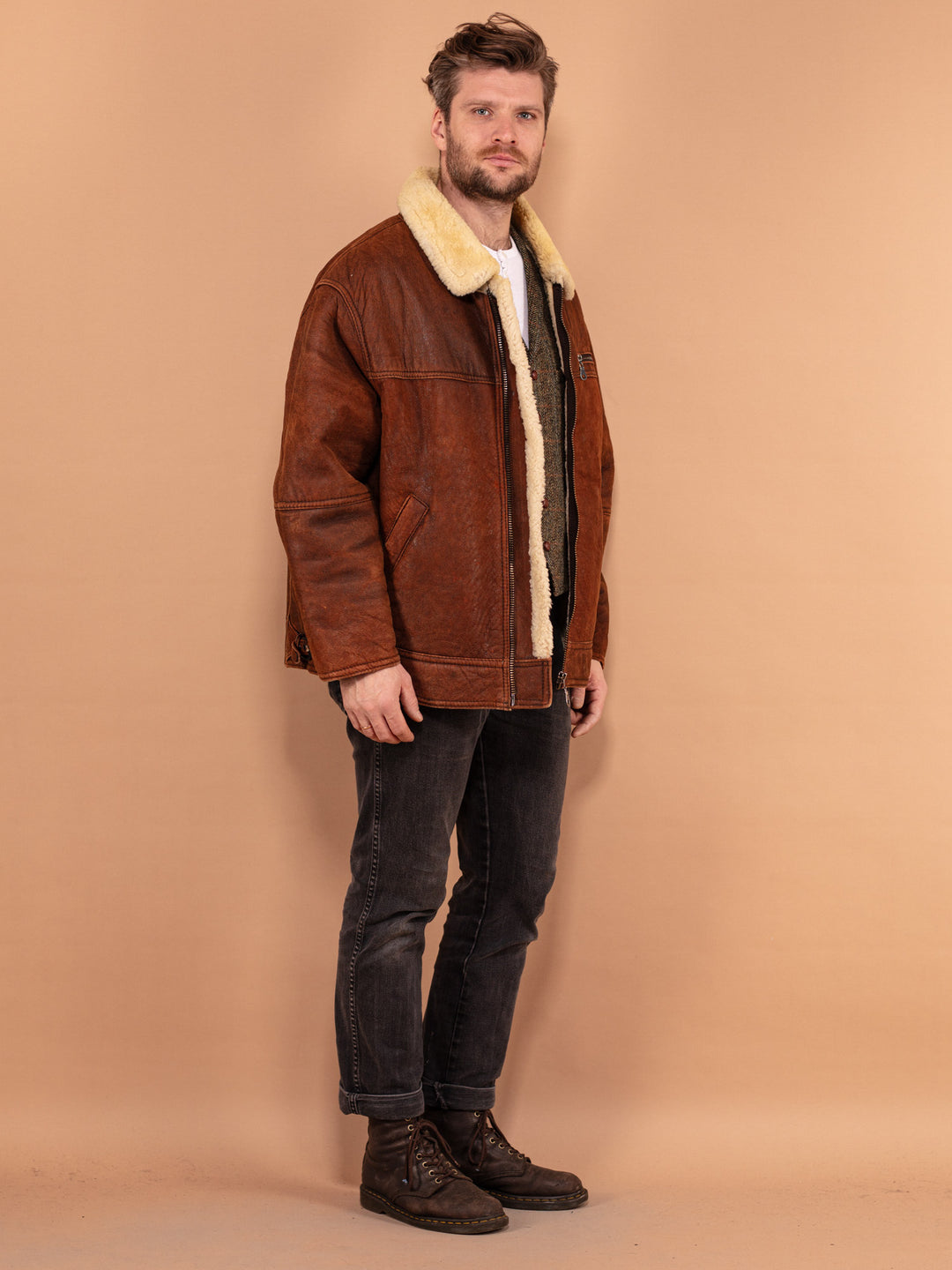 Vintage 90's Men Distressed Sheepskin Coat in Brown - NorthernGrip