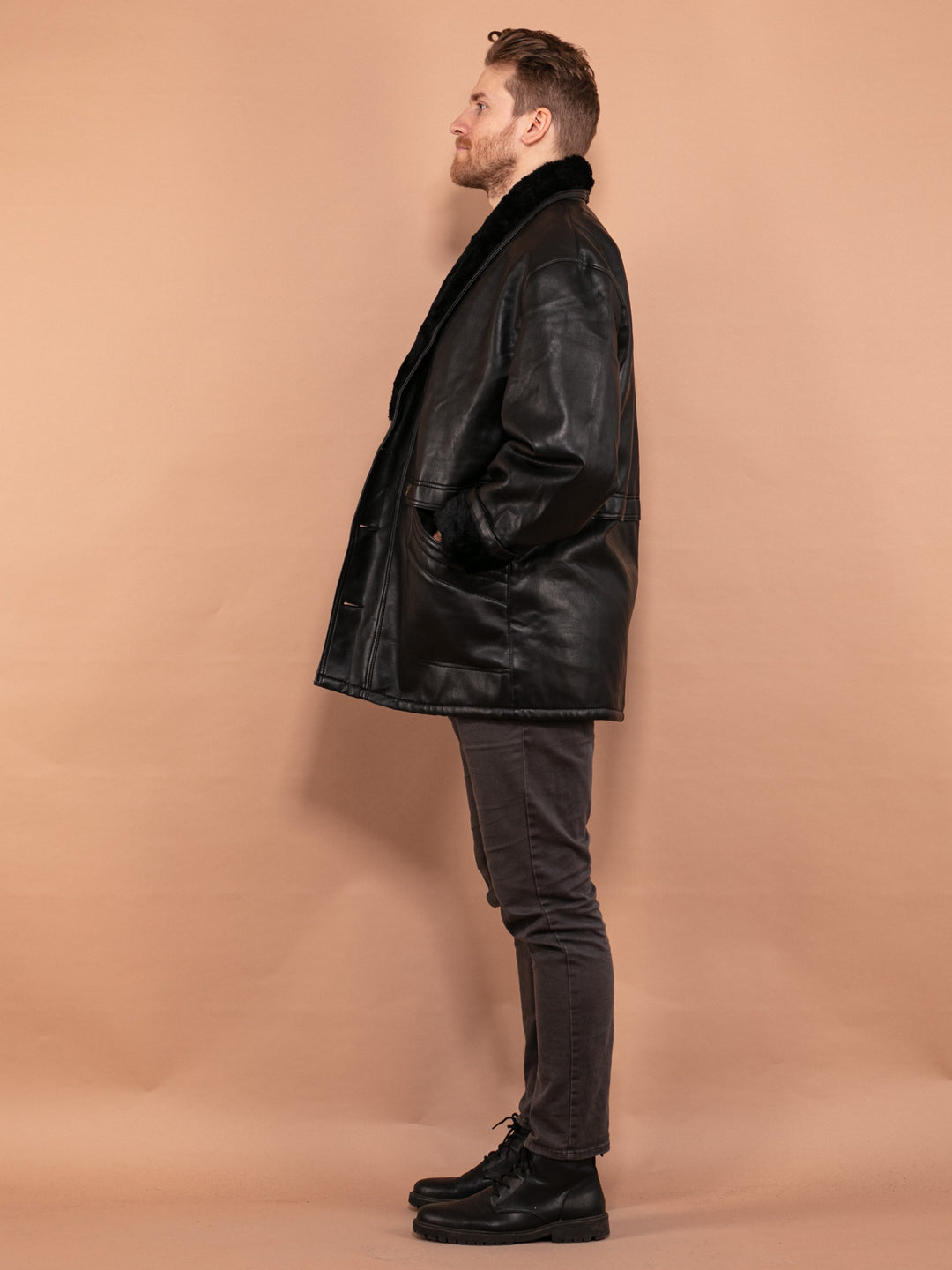Vintage 90's Men Faux Leather Sherpa Coat in Black - NorthernGrip