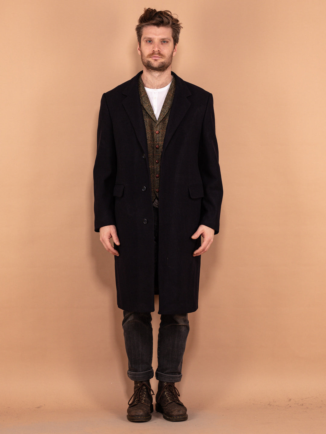 Vintage 90's Men Pure New Wool Coat in Navy Blue - NorthernGrip
