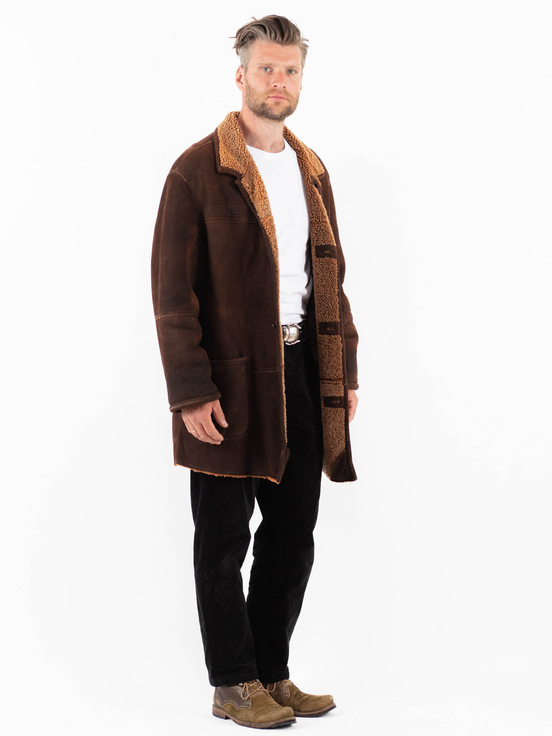 Vintage 90's Men Sheepskin Coat in BrownZ1829