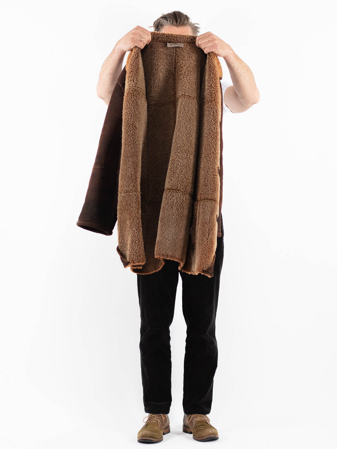 Vintage 90's Men Sheepskin Coat in BrownZ1829