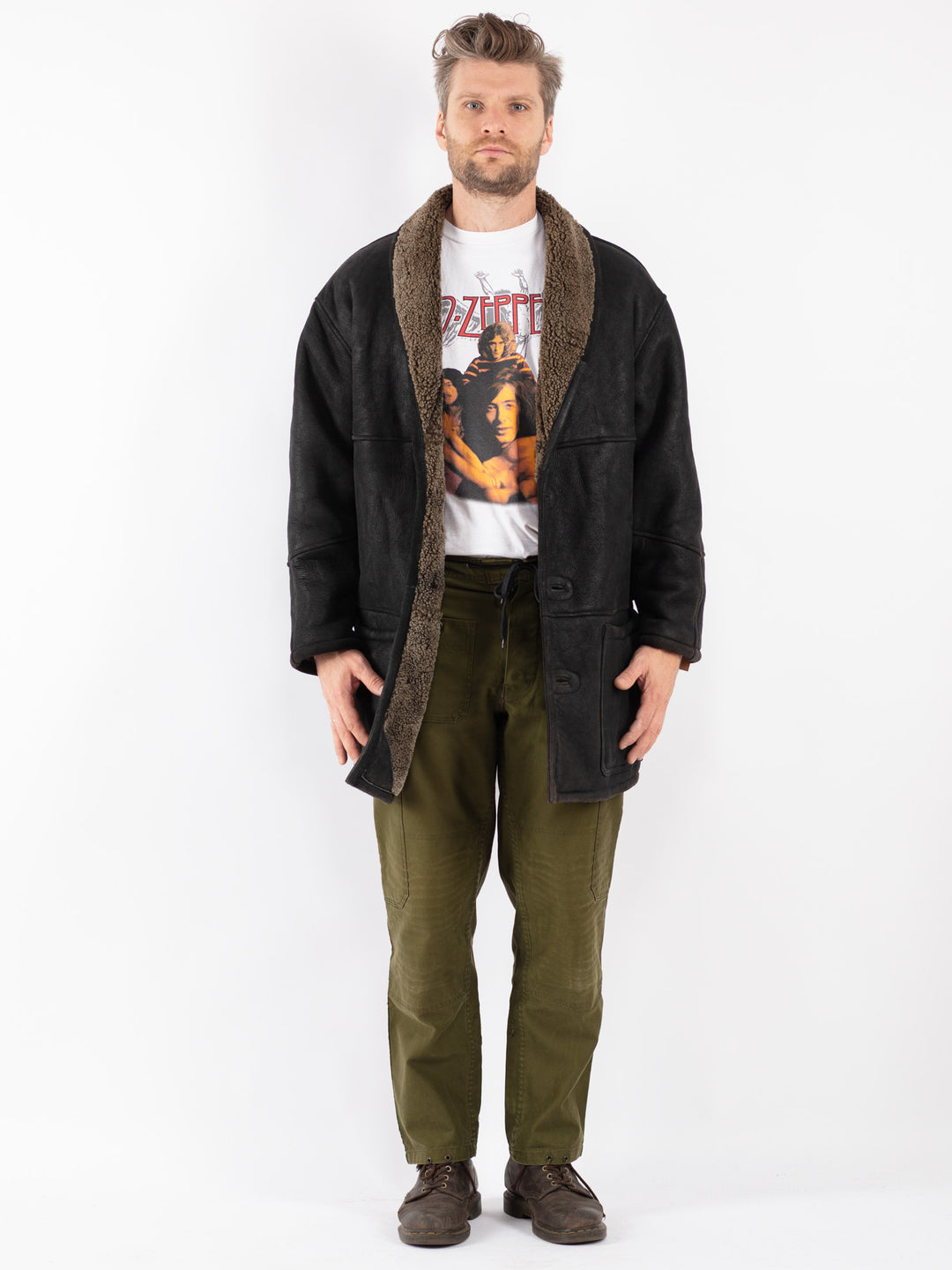 Vintage 90's Men Sheepskin Coat in Black
