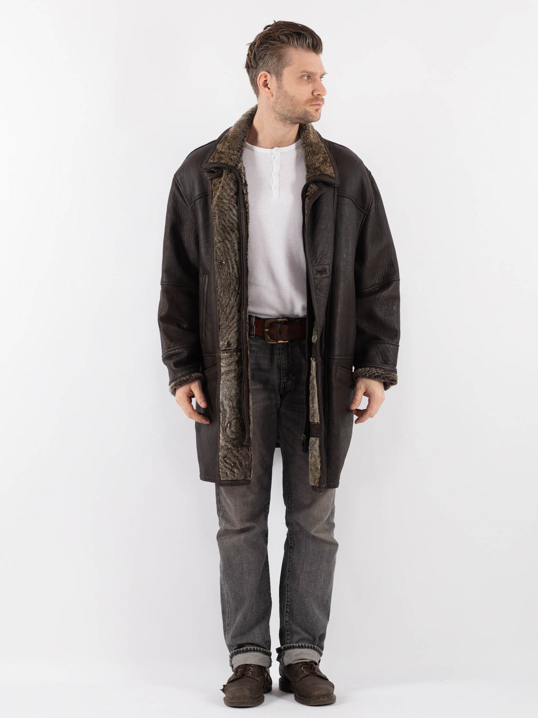 Vintage 90's Men Sheepskin Coat in BrownZ1135