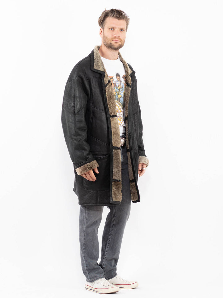 Vintage 90's Men Sheepskin Coat in BlackZ1973