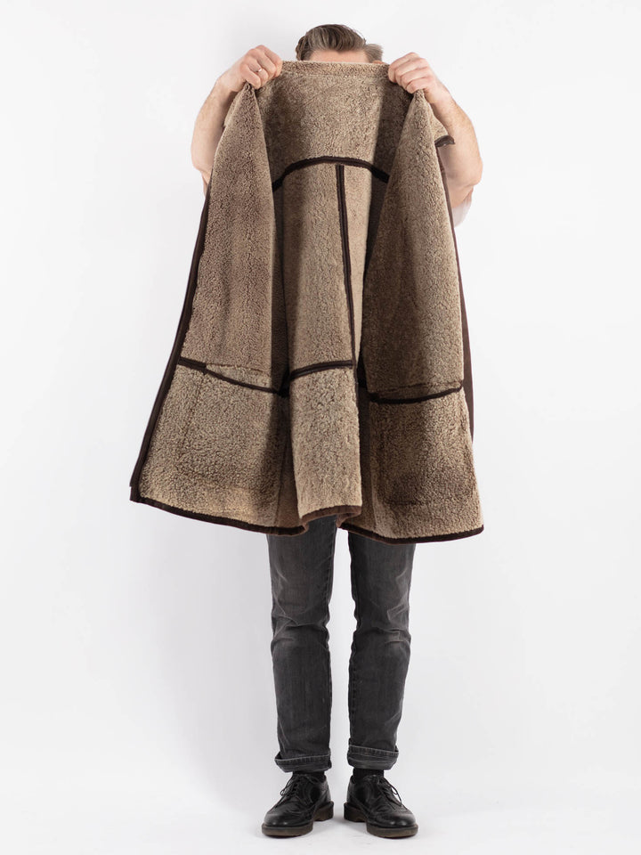 Vintage 90's Men Sheepskin Coat in Brown