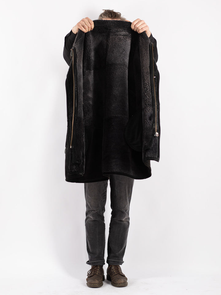 Vintage 90's Men Sheepskin Coat in Black