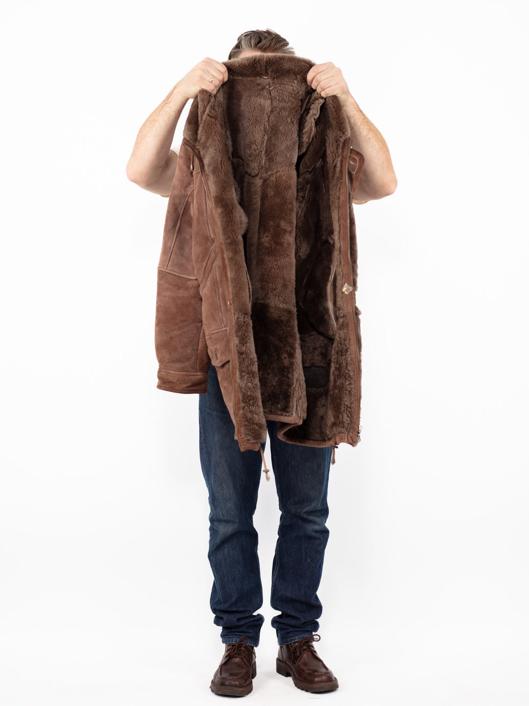 Vintage 90's Men Oversized Sheepskin Coat in Brown