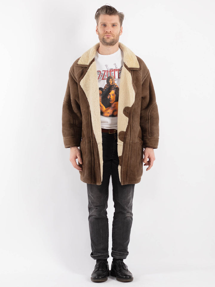 Vintage 90's Men Sheepskin Coat in Brown