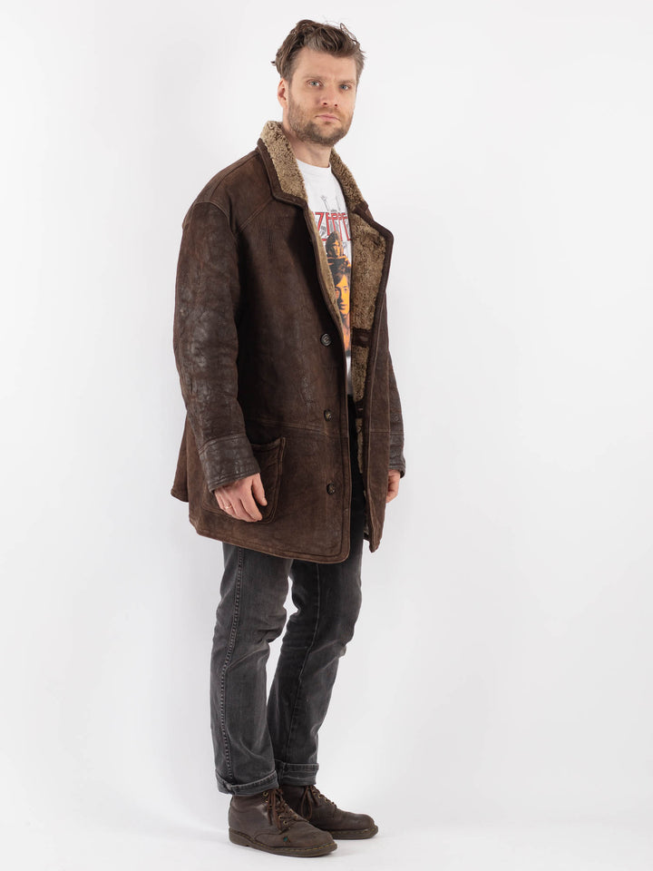 Vintage 90's Men Sheepskin Coat in BrownZ631