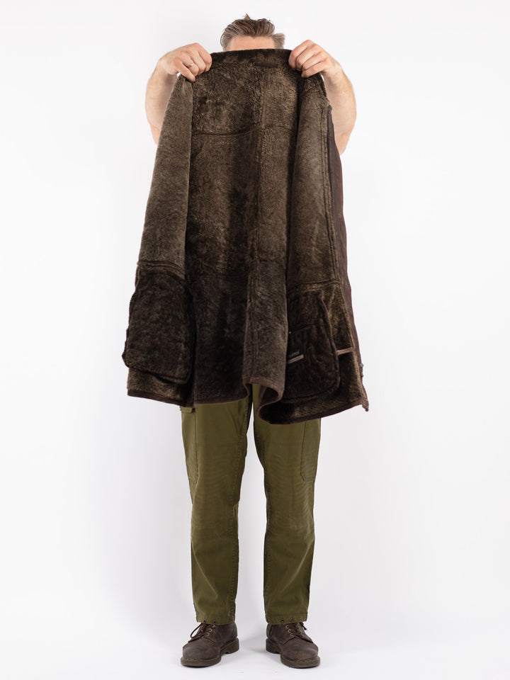 Vintage 90's Men Sheepskin Coat in Brown