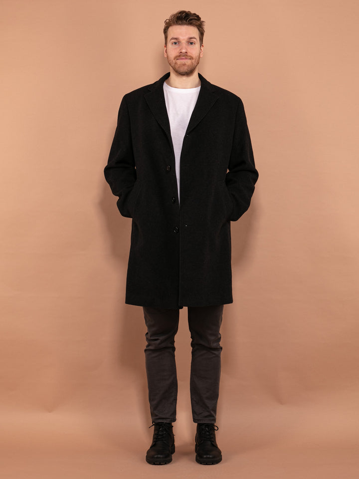 Vintage 90's Men Cashmere and Wool Blend Coat in Dark Gray - NorthernGrip