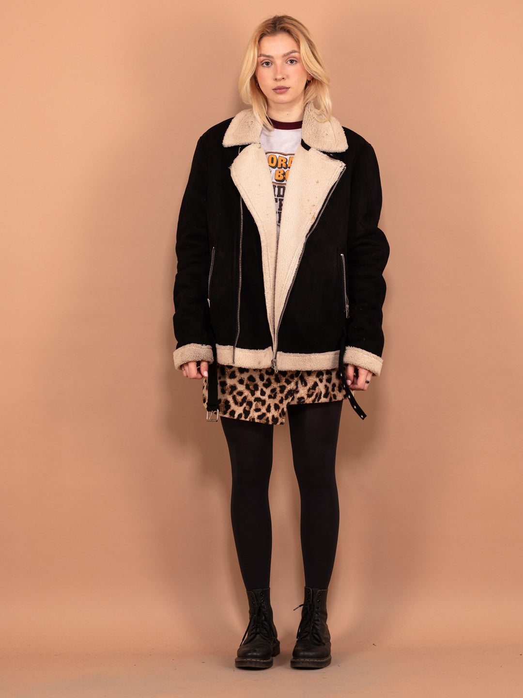 Vintage 90's Women Faux Shearling Jacket in Black - NorthernGrip